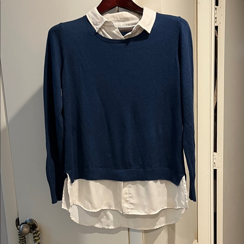 FYLO illusion Navy Sweater with White Layered Collar and shirt tails
